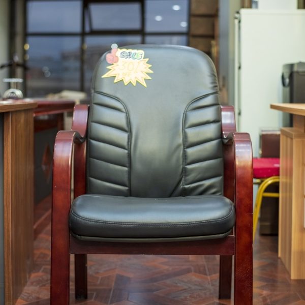 Leather Visitor Chair with Wooden Legs CH-VISL009C